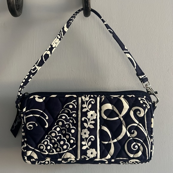 Vera Bradley shoulder bag and wristlet VGUC - Picture 10 of 17